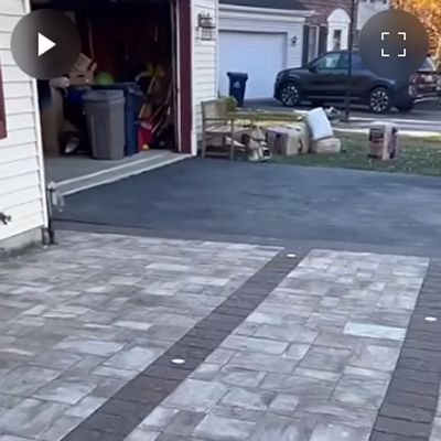 Paver patio and curved retaining wall, Garnet Valley, PA